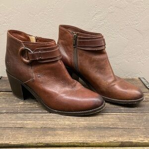 FRYE Janis Ring Harness Heeled Brown Leather Ankle Booties Cowgirl Western Boho